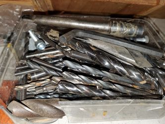 Box of misc drill bits