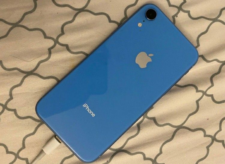 IPHONE XR 📱