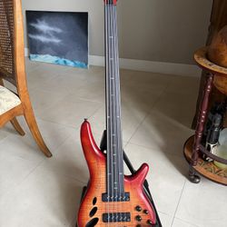 Ibanez SRD905F fretless bass