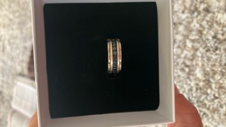 Yellow gold, and Sterling silver ring