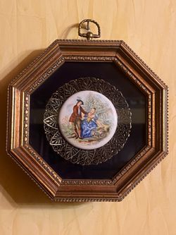 8X8 Vintage French Style Miniature Porcelain Wall Plaques Romantic Couple Art Gold Octagon Frame Rococo Home Accent Collectible Decoration