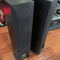 Polk Audio R30 Loudspeakers PAIR in good working condition