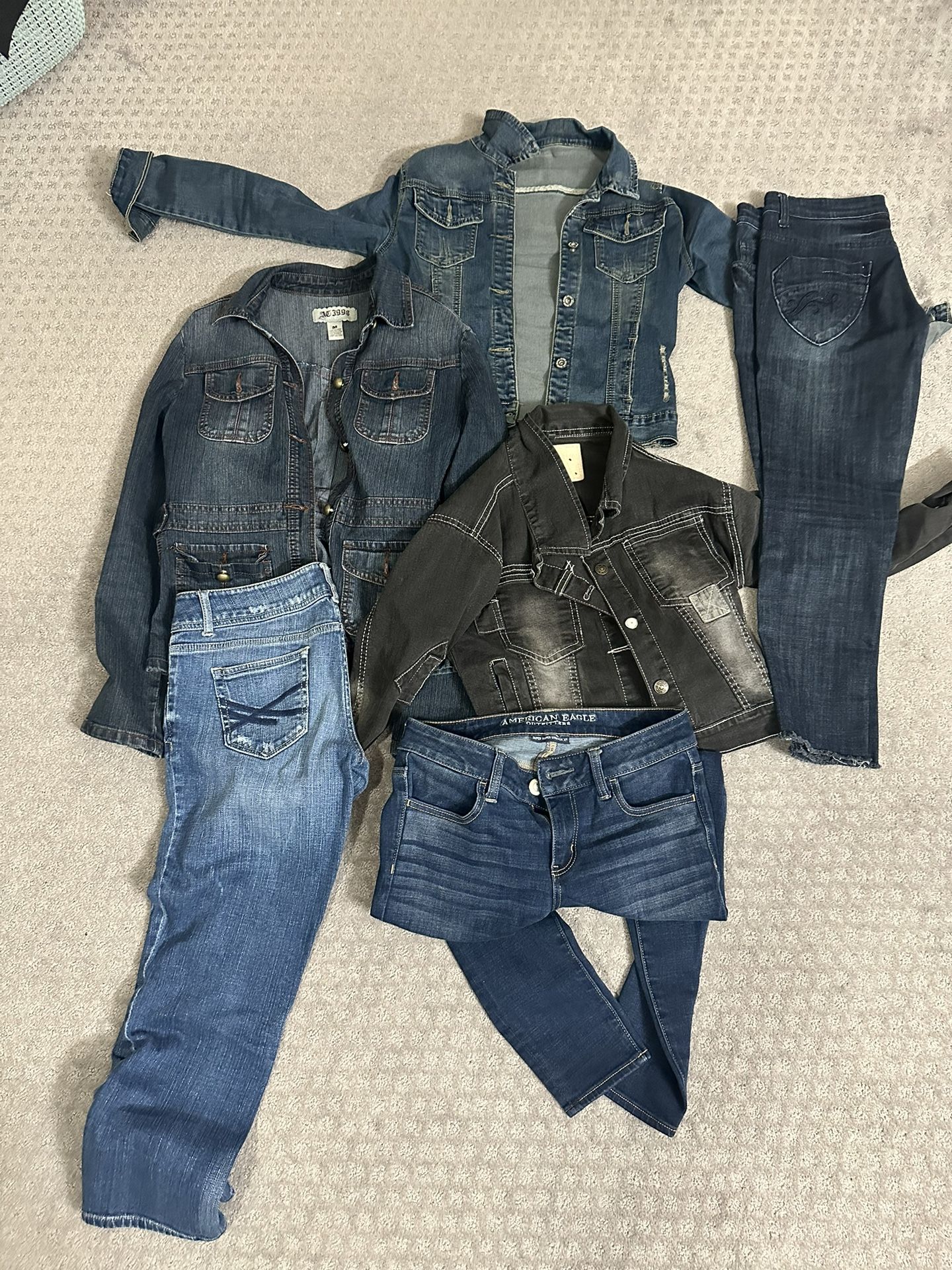 3 Women’s Jeans Pant And 3 Jackets Size Small