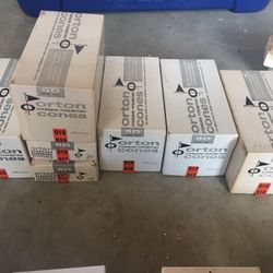 China paint supplies kiln cones stilt setters Pottery