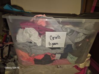 Little girl size 5 clothes