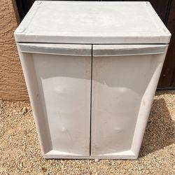 Sterilite Plastic 2 Shelf Storage Cabinet (LxWxH: 25.5” x 18” x 36”)