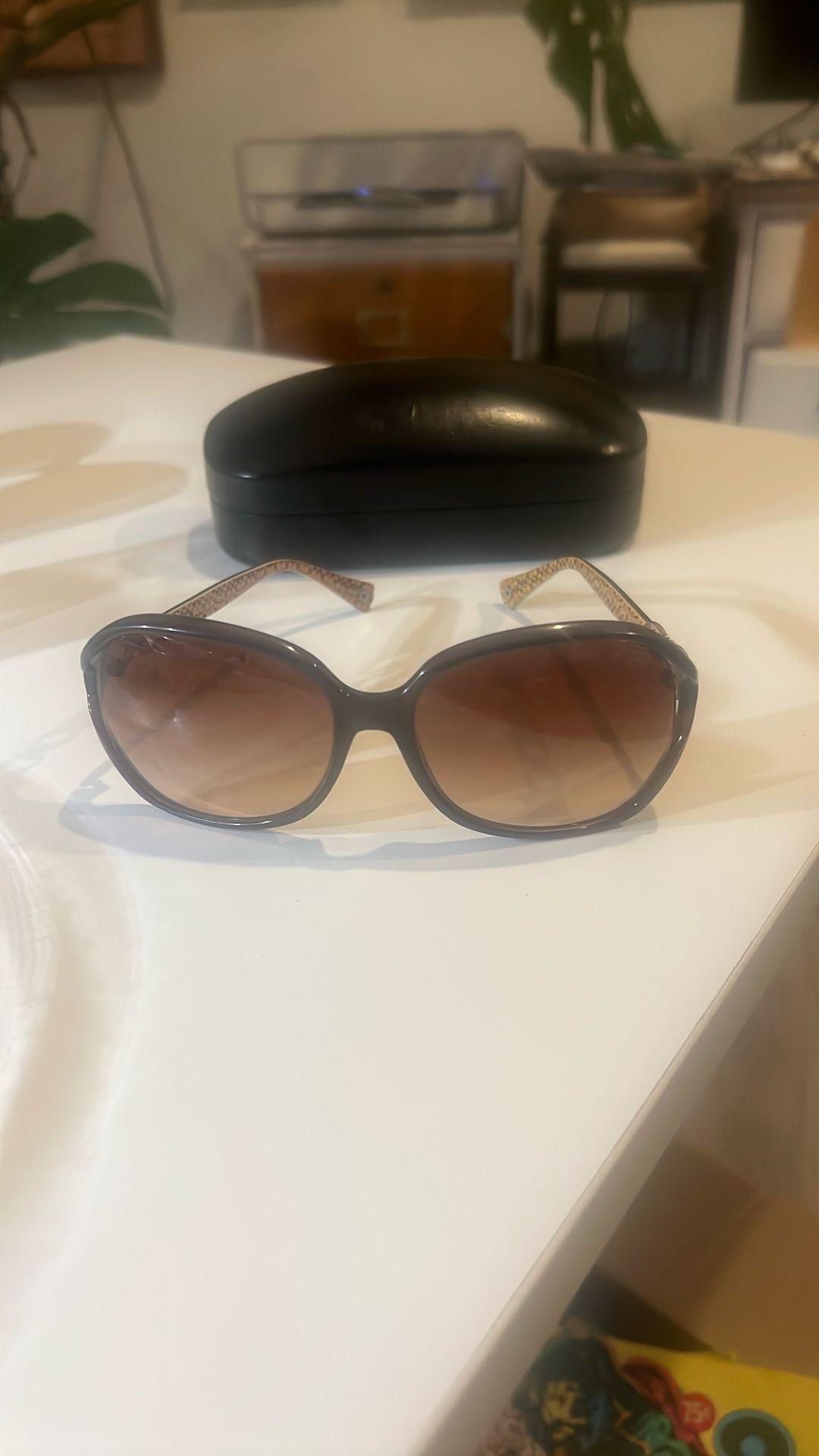 Coach sunglasses with case