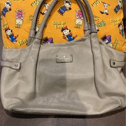 Tan/beige Kate Spade Purse