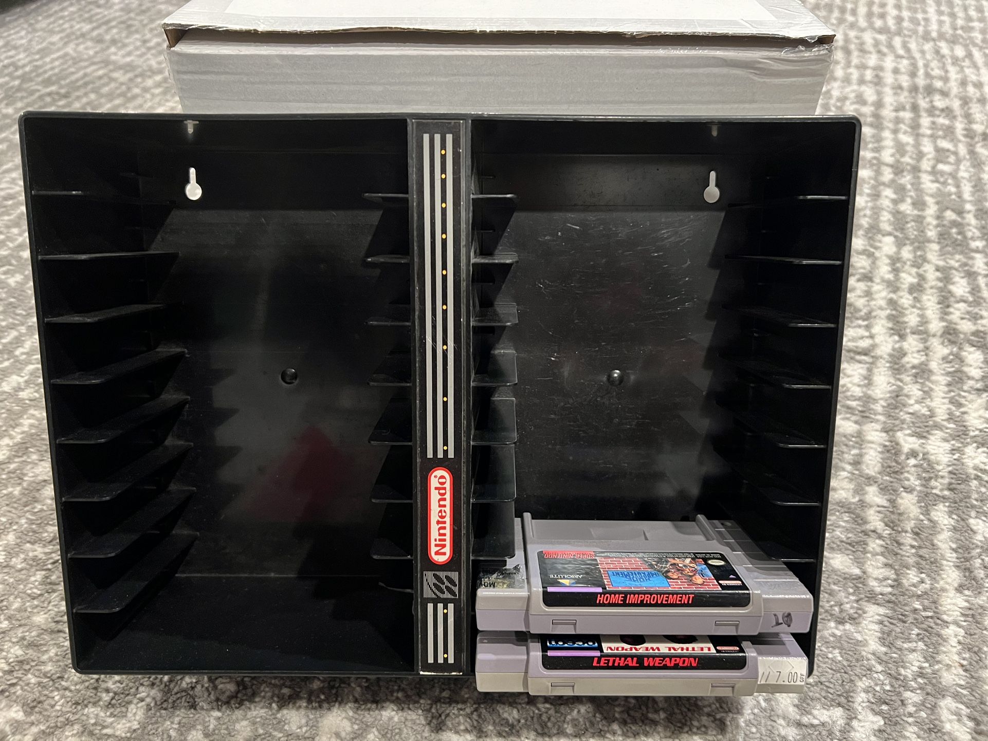 Super Nintendo SNES ALS 18-Game Cartridge Storage Rack Shelf Holder