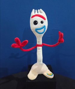 Disney Pixar Toy Story 4 Forky 11" Plush