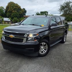 CHEVROLET SUBURBAN LT / YEAR 2019
