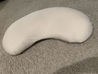 Firm C Shaped Pregnancy/Nursing Pillow