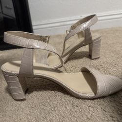 Nude Nine West Chunky Heels 