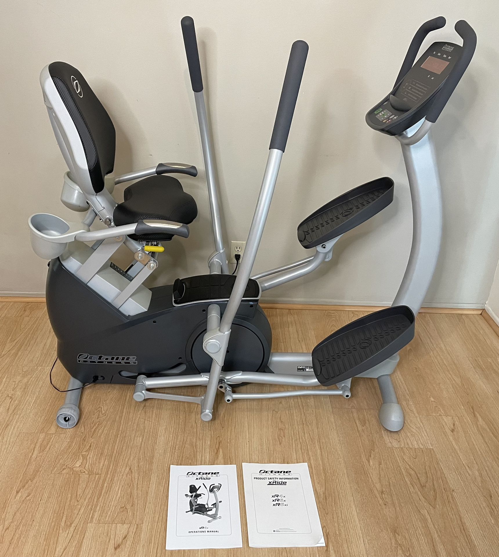 Octane Fitness XR4x Recumbent Seated Elliptical Rehabilitation Trainer Exercise Workout Machine