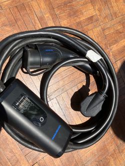 Level 2 Portable EV charger 40A