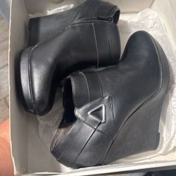 Woman’s Booties 
