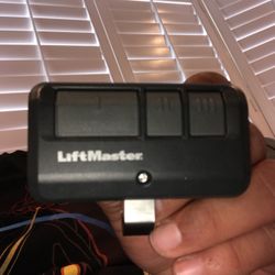 Liftmaster 893 Max Garage Door Opener