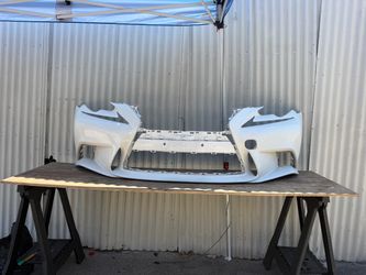 LEXUS IS250 /IS 250 / IS200 / IS 200 /IS300 /IS 300 / IS350 /IS  2015 2016 front bumper cover used original OEM F-SPORT PACKAGE 2014 2015 2016