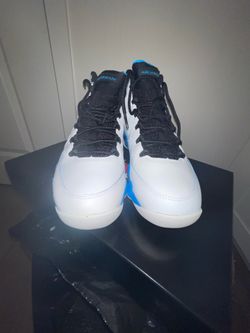 Size 10$100