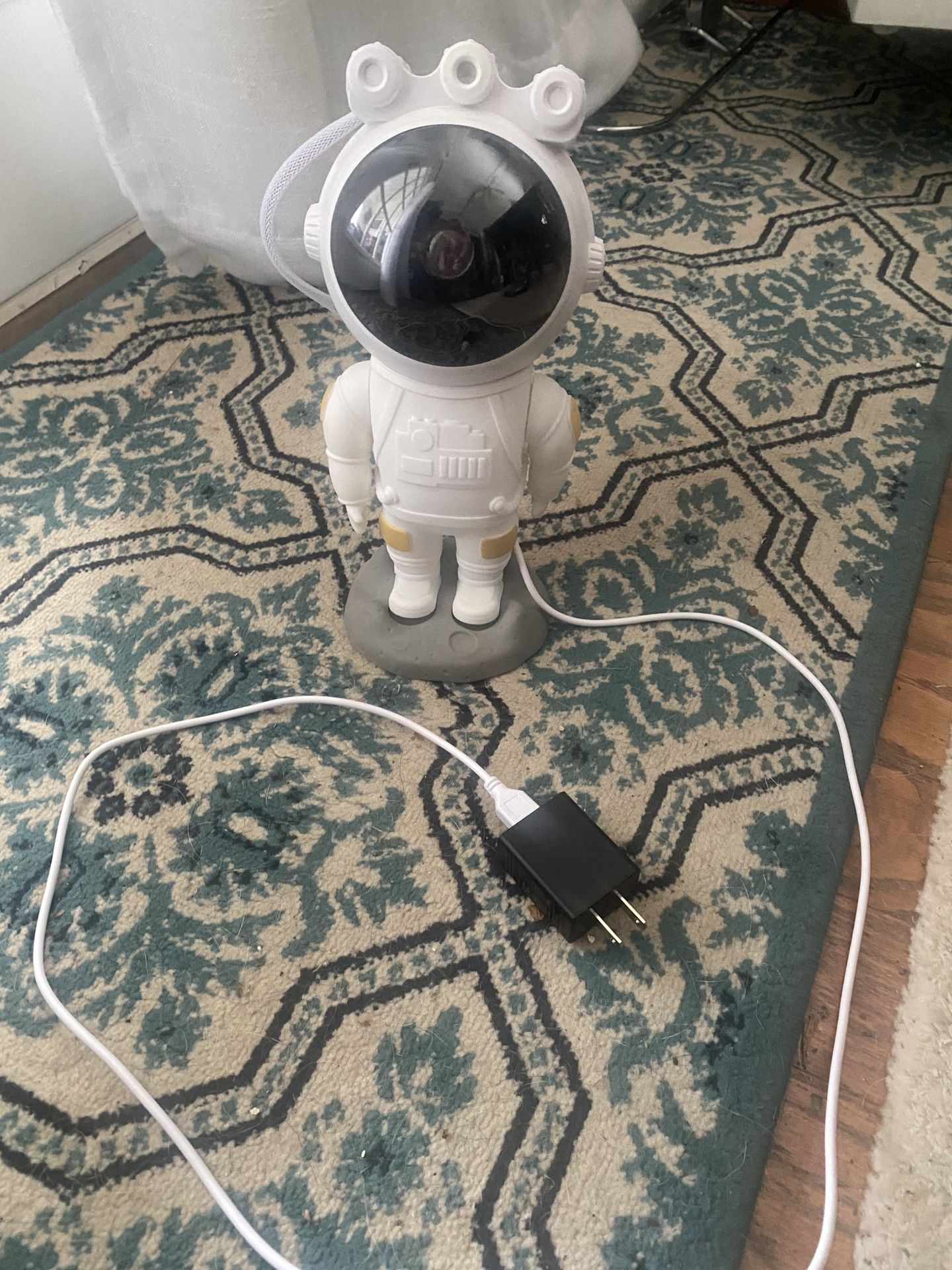 Star Projector Galaxy Night Light  Astronaut Space