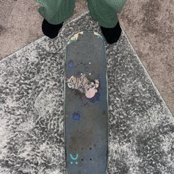 Skateboard (Independent)