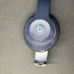 Beats Studio Pro