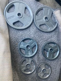 Weighs plates Olympic 2-45-2-25-2-10 same brand
