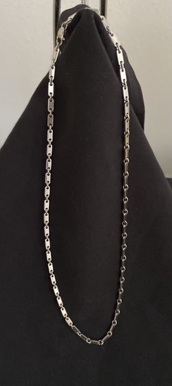 Cartier Figaro Chain