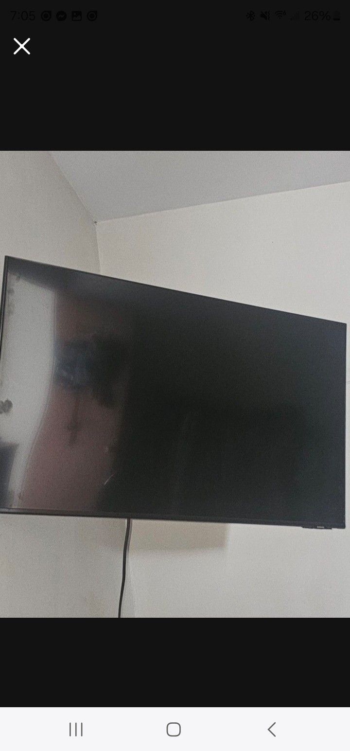 43" Samsung Smart TV
