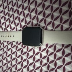 Apple Watch SE
