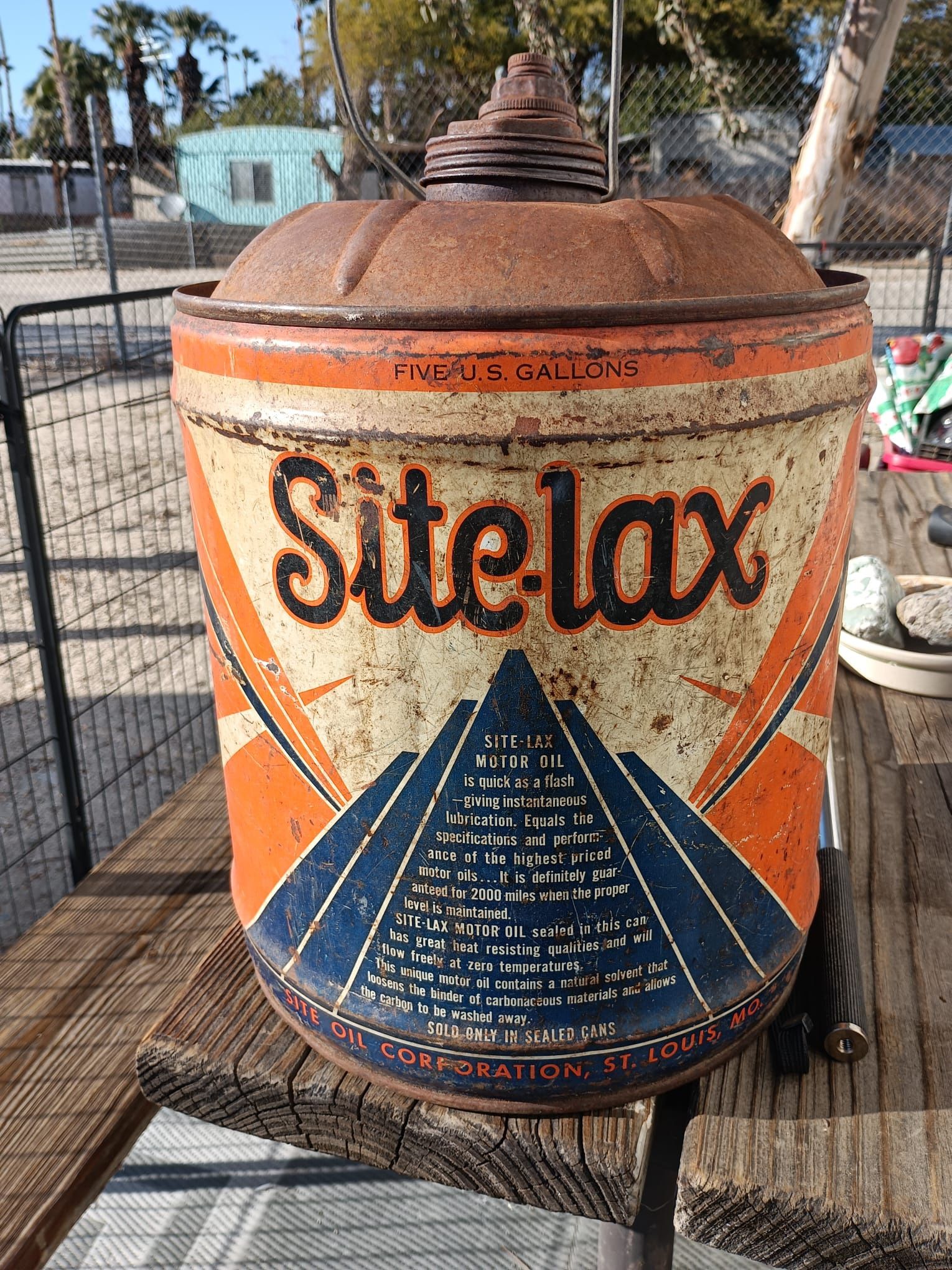 Antique Site Lax Oil Can