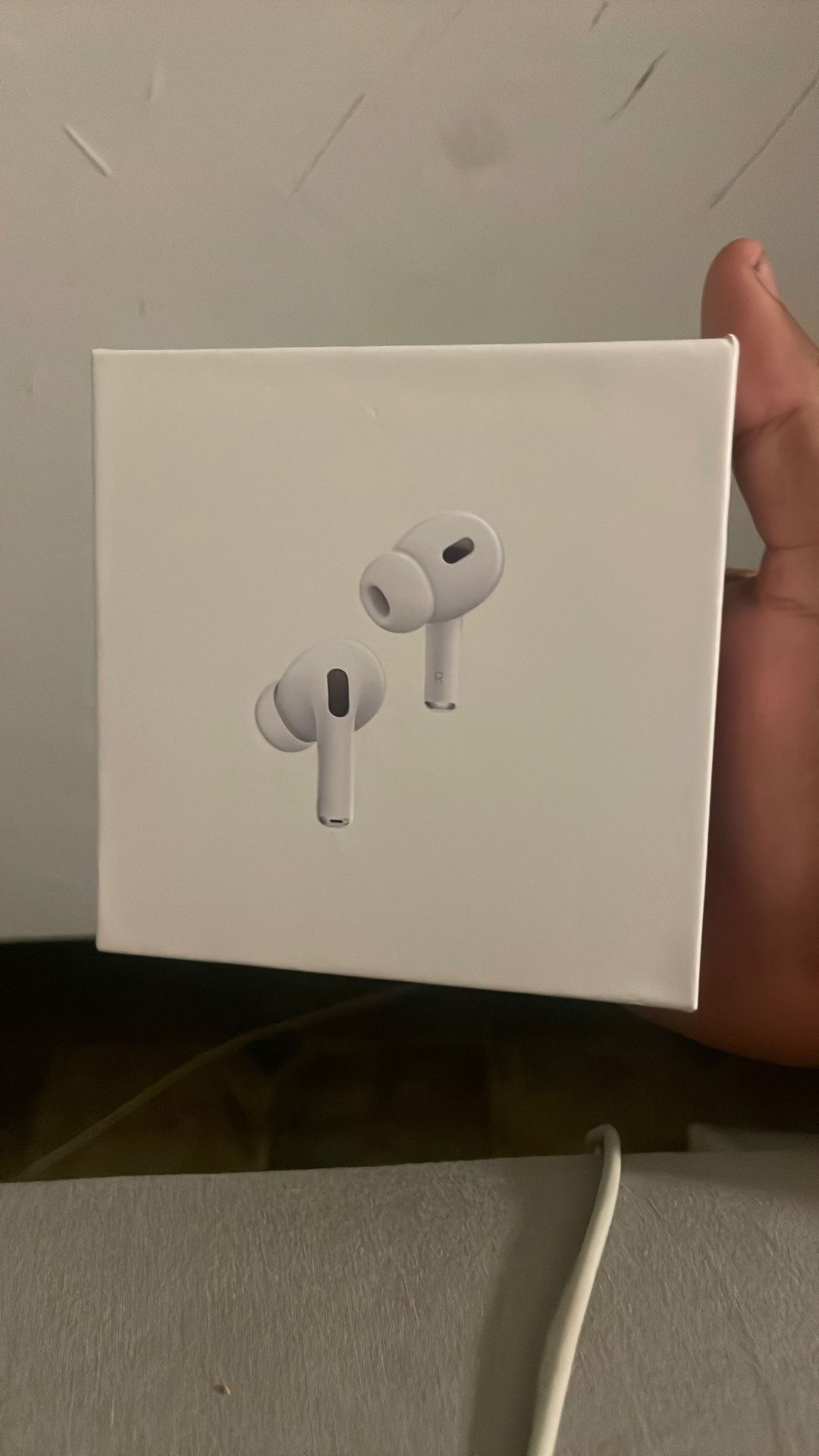 airpods pro gen 2 usb c (read description)