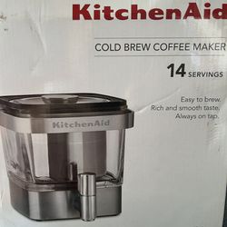 COLD BREW COFFEE MAKE