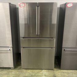 Bosch Four-Door French Door Refrigerator IPL0