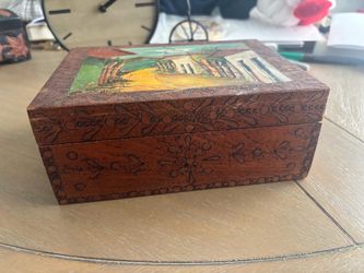 Vintage carved wooden keepsake box