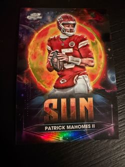 Topps 2025 Cosmic Chrome Football Planetary Pursuit Patrick Mahomes Sun SSP