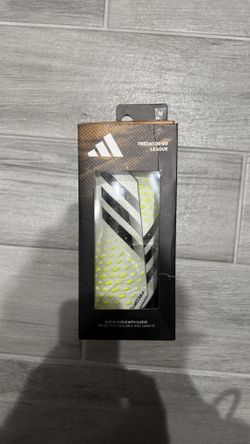 Adidas Shin Guards Medium