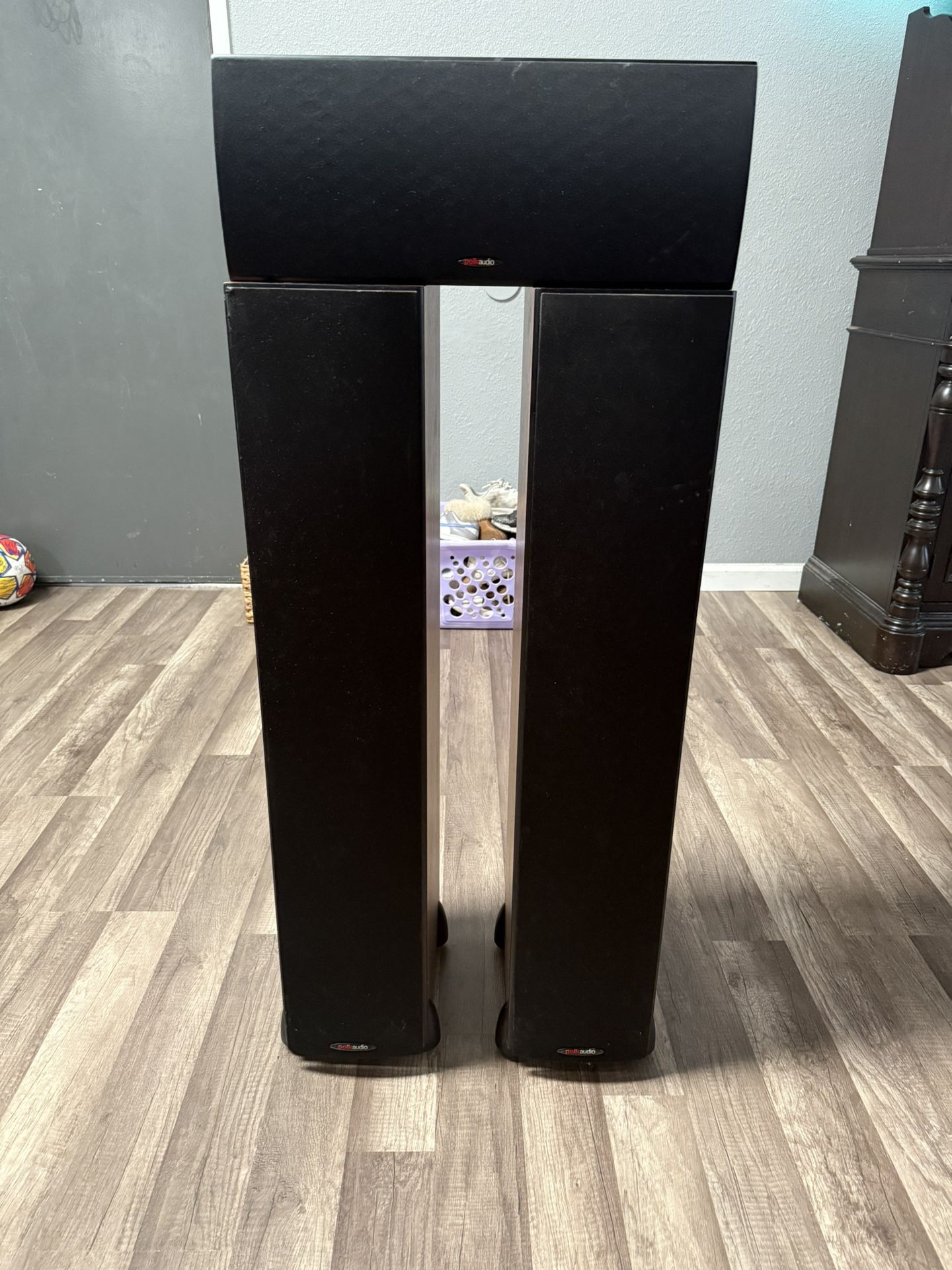 Polk Audio Tower And Center Speaker