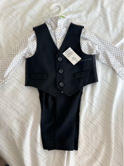 Izod infant boy 3 piece set black 3/6 months
