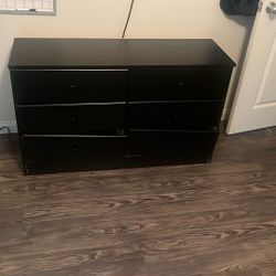 Black Wooden Dresser 