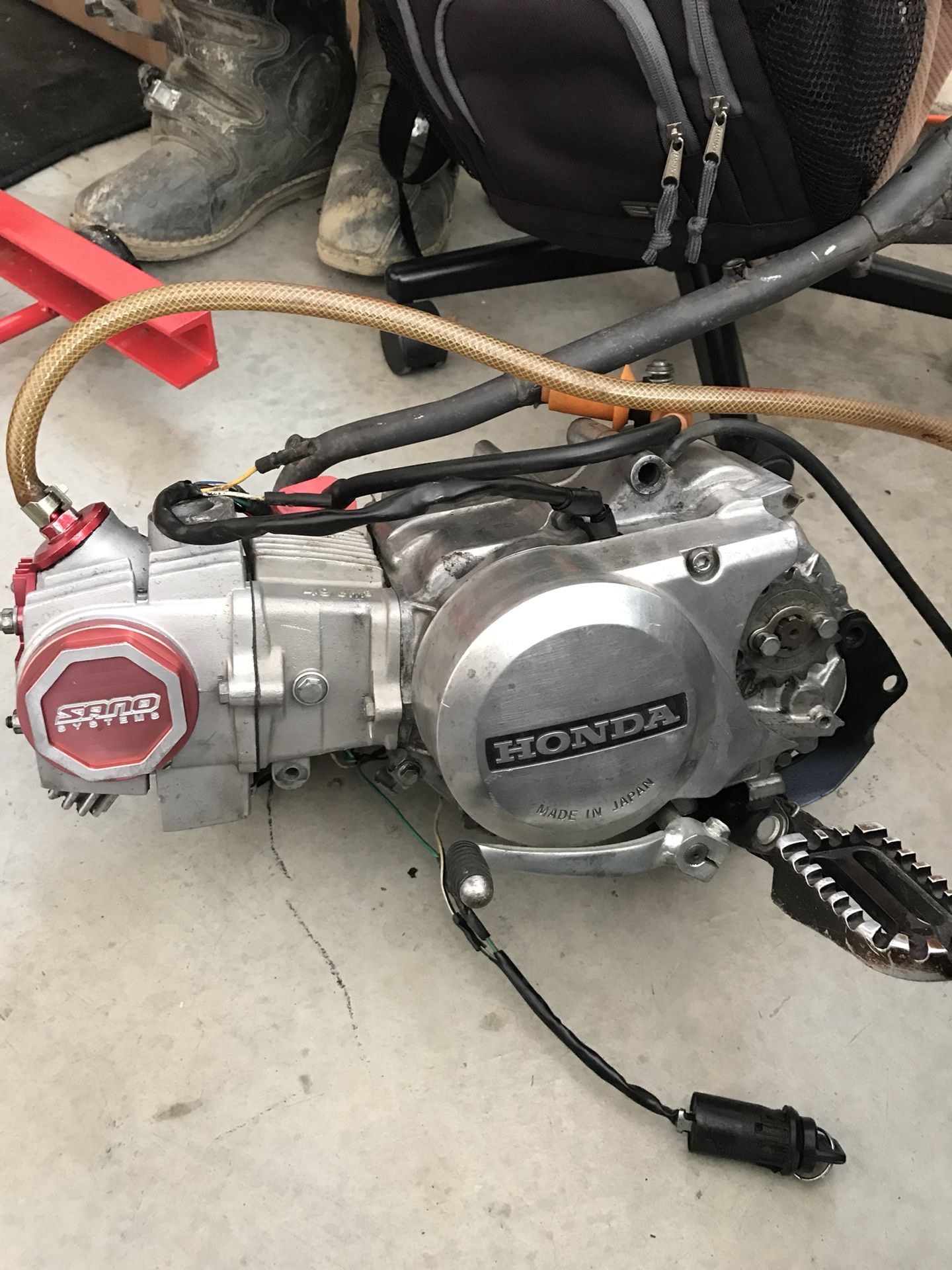 Crf50 engine with dress up kit n exhaust