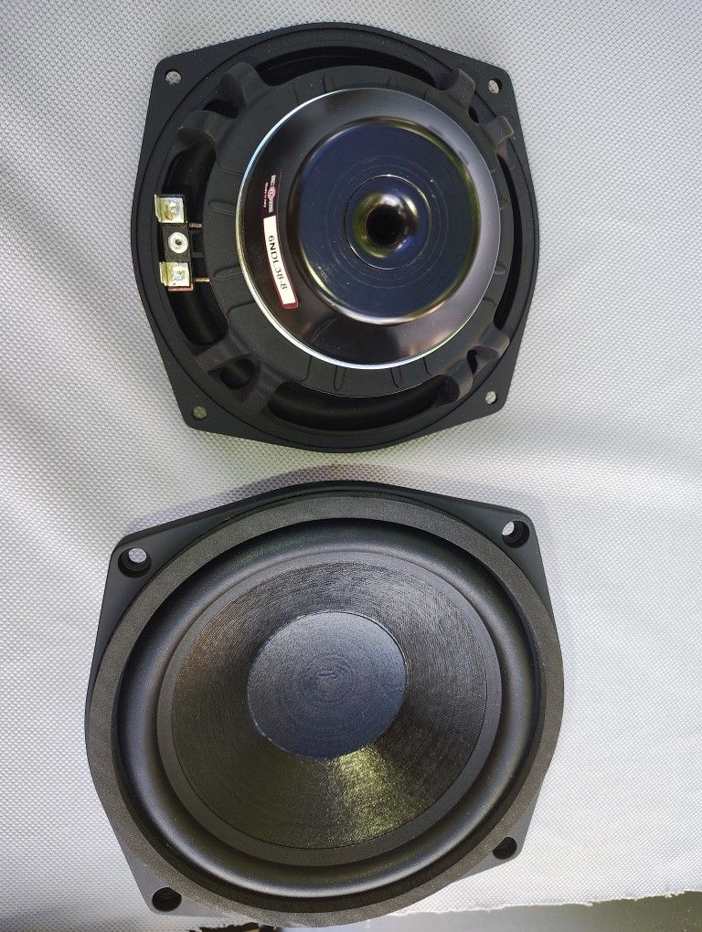 Pair of B&C Speakers New!