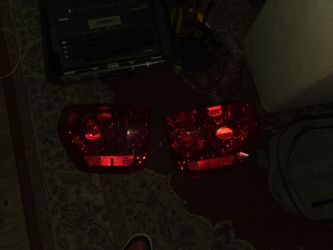 05 Honda Pilot car lights