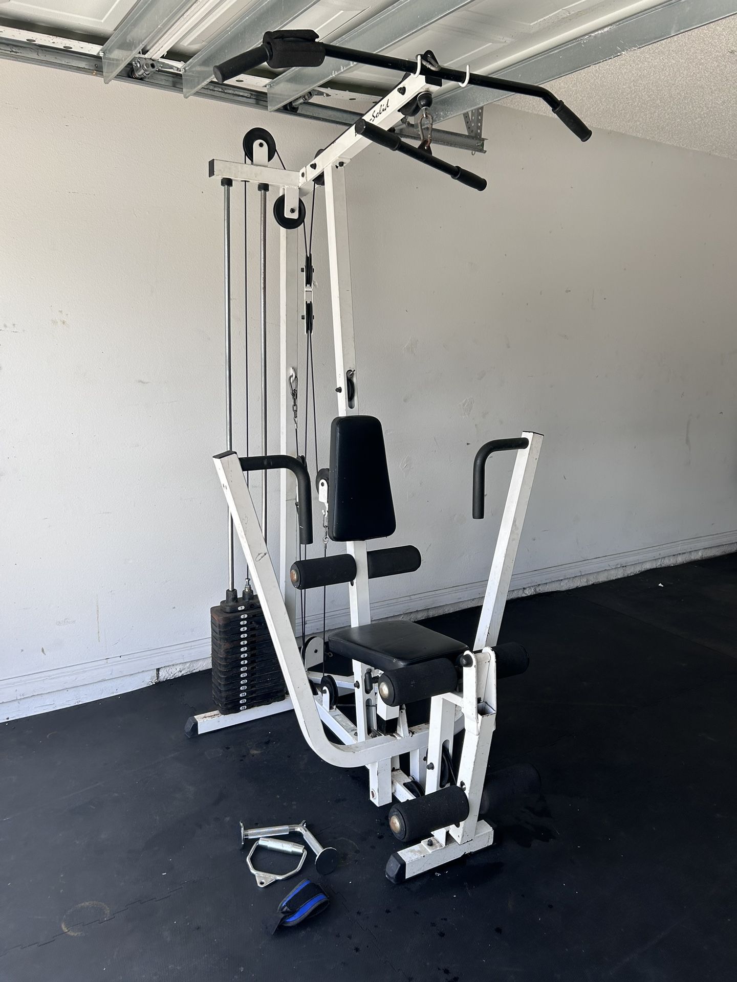 Body solid Home Gym