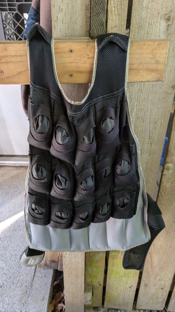25lbs Adjustable Weight Vest