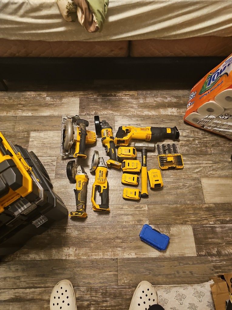 Dewalt Tools Make An Offer