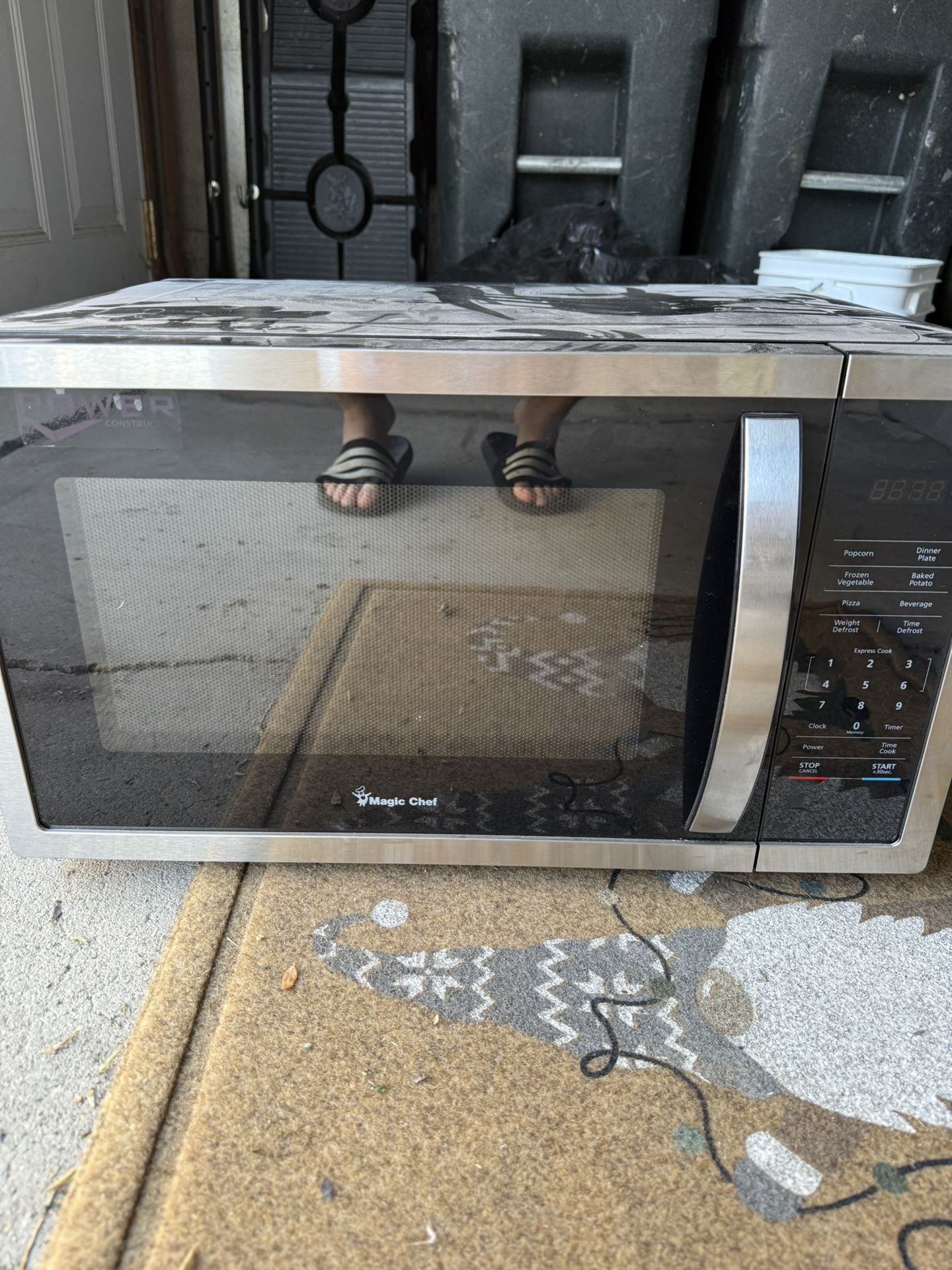 Magic Chef Microwave
