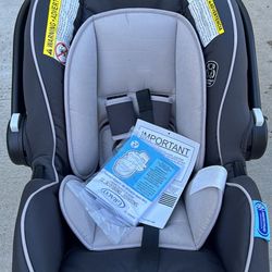 Graco SnugRide SnugFit 35 Infant Car Seat