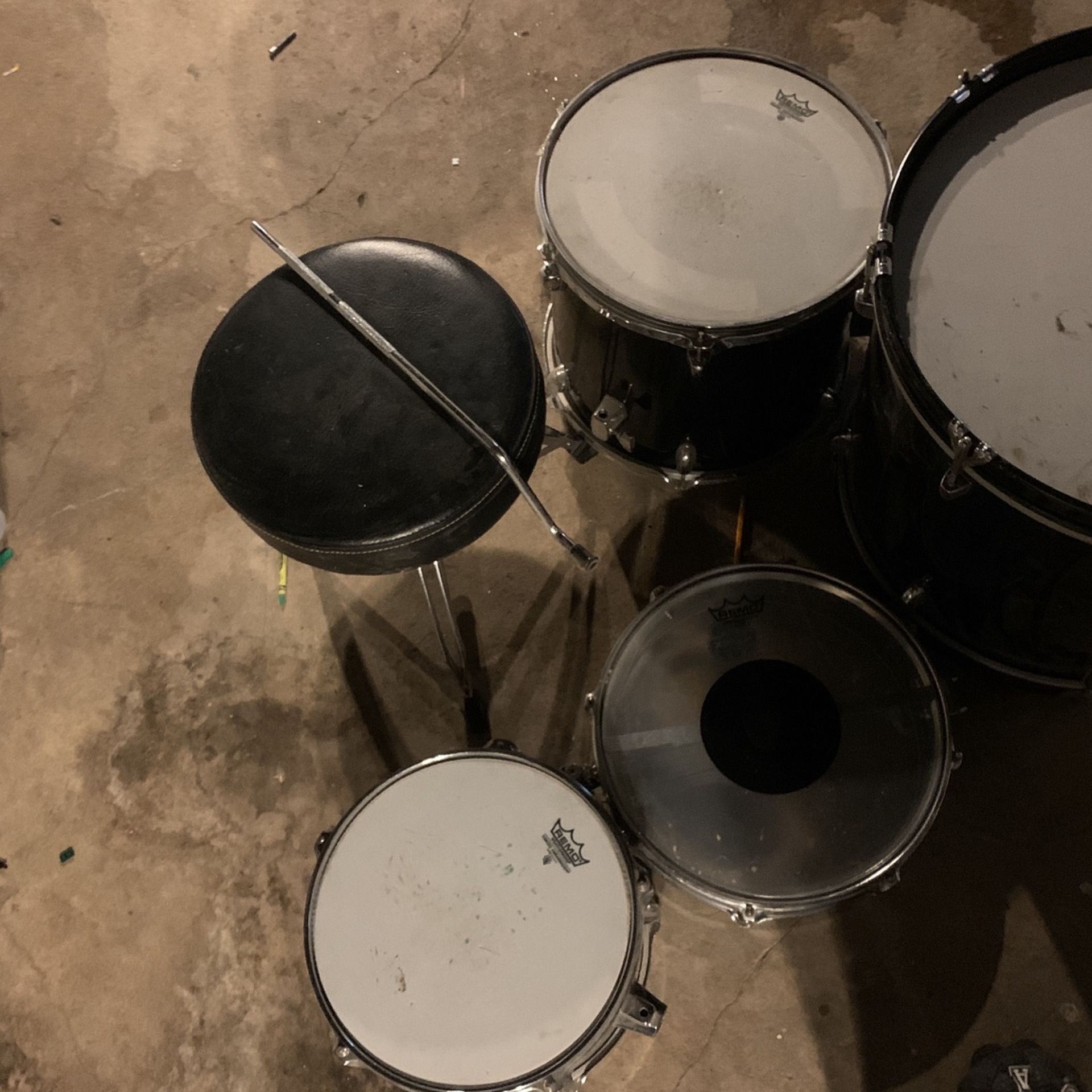 Full Drum Set