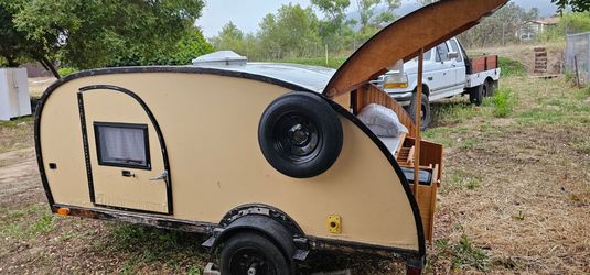 Teardrop teailer